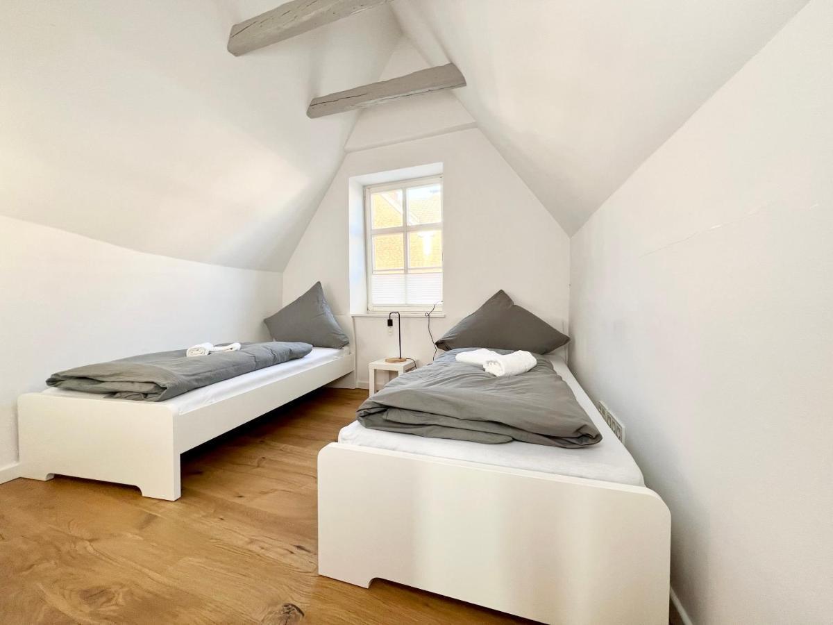 Historisches Kontorhaus, Zentral, 2Zi., Netflix! Emden Exterior foto