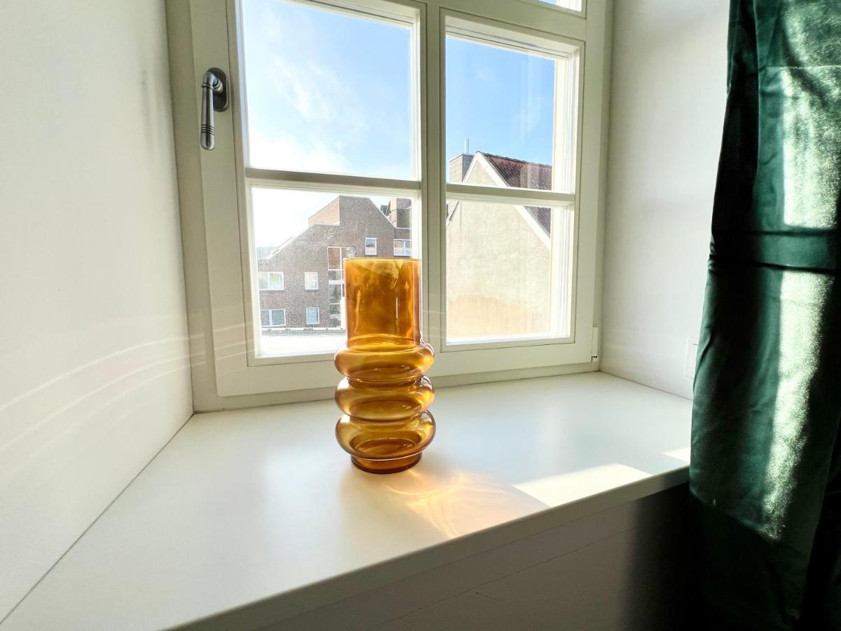 Historisches Kontorhaus, Zentral, 2Zi., Netflix! Emden Exterior foto